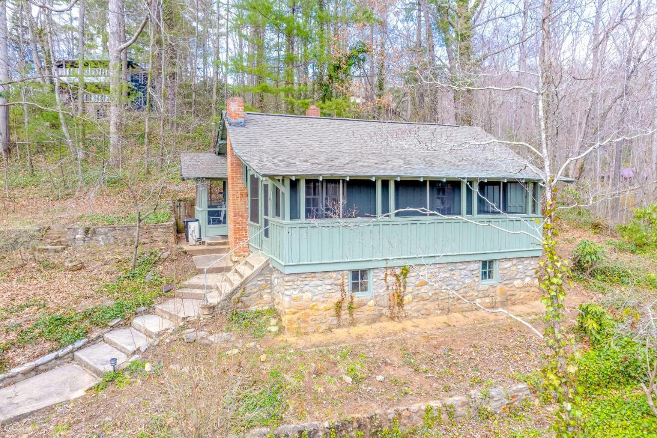 Charlotte's * Waynesville